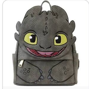 BNWT Loungefly Toothless